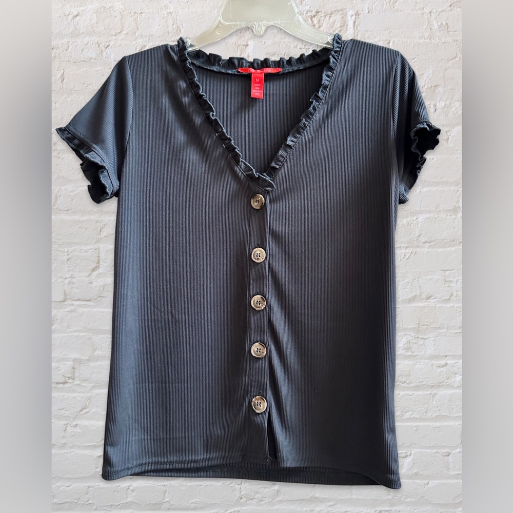 C&V Chelsea & Violet Junior's Blouse | Size M